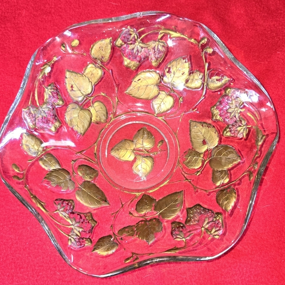 Antique goofus glass bowl with strawberries by Northwood Glass Company - Picture 4 of 6